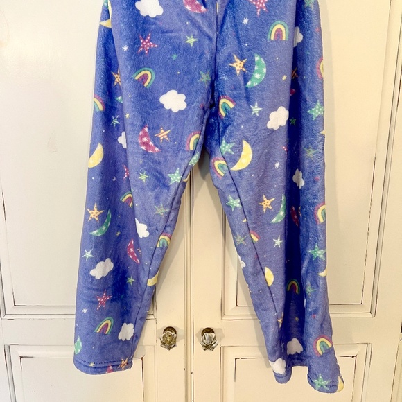 iScream Girls Cozy Fuzzy Warmup or Pajama Pants - like new - Picture 2 of 3